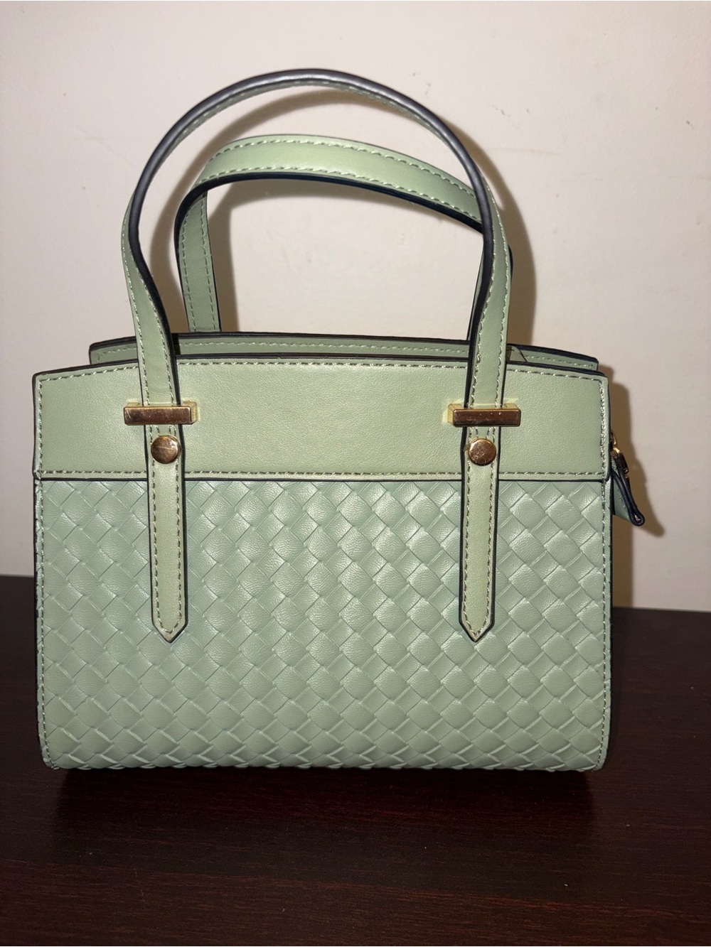 Green purse
